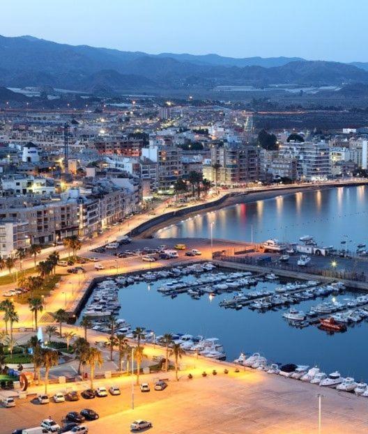 Apartamento Centrico Junto Paseo, Playas Y Zonas De Interes!! Águilas Kültér fotó